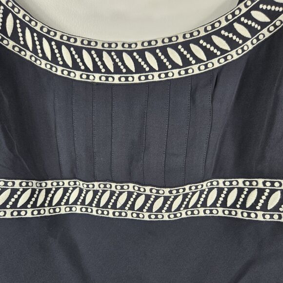 Ann Taylor Women's Size 10 Black White Embroidered Silk Tank Top NWT - Picture 2 of 7